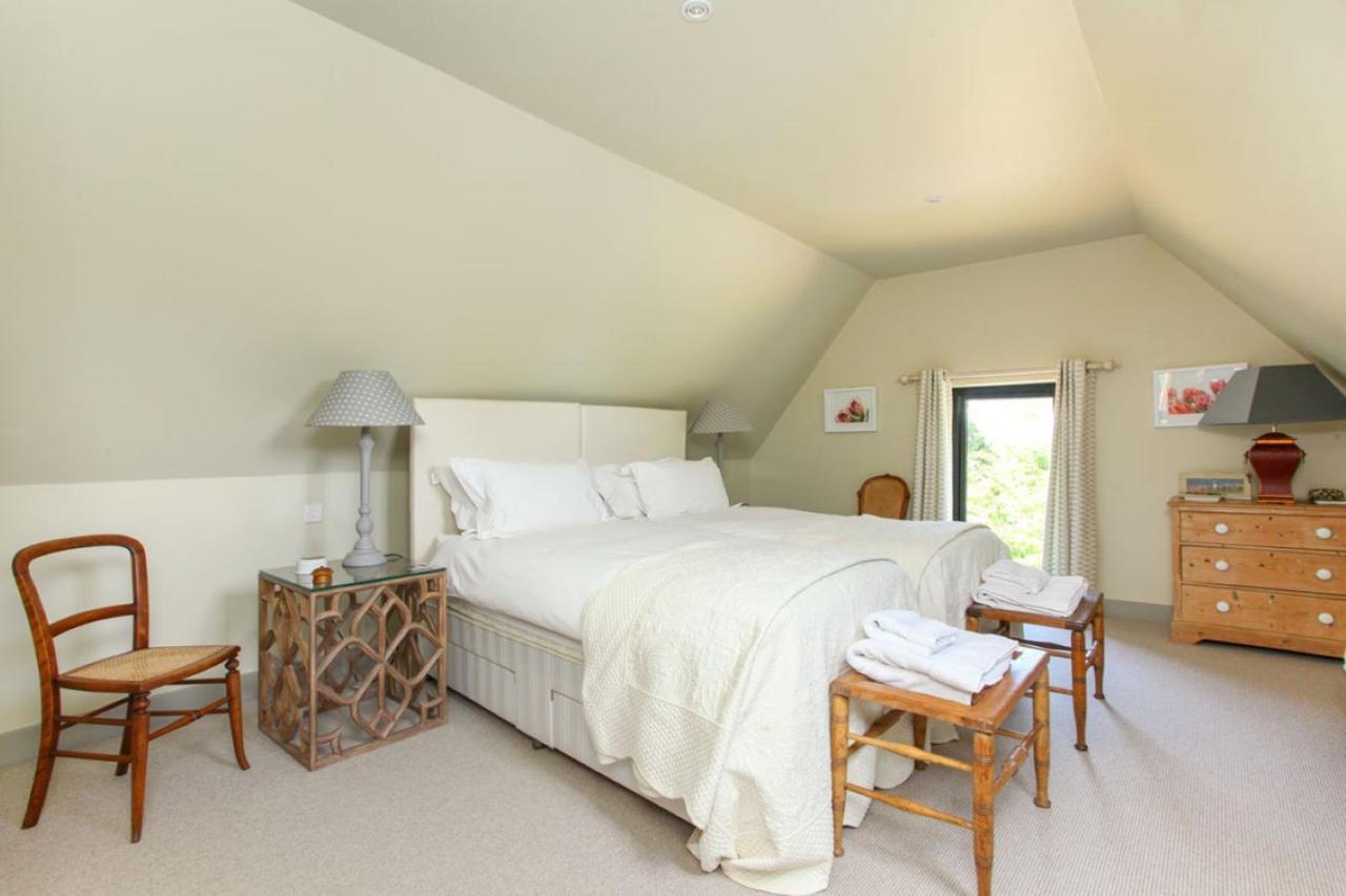 Duckpitts Barn Villa แคนเทอร์เบอรี ภายนอก รูปภาพ