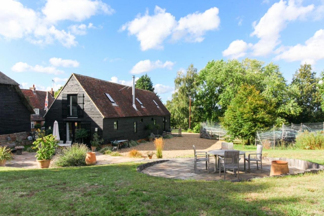 Duckpitts Barn Villa แคนเทอร์เบอรี ภายนอก รูปภาพ